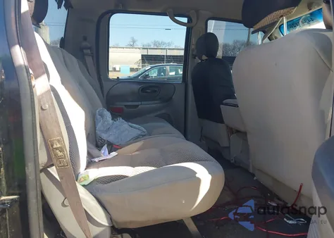 2002 Ford F-150 Lariat/Xlt z USA, uszkodzony, nr VIN 1FTRW07L02KD04880